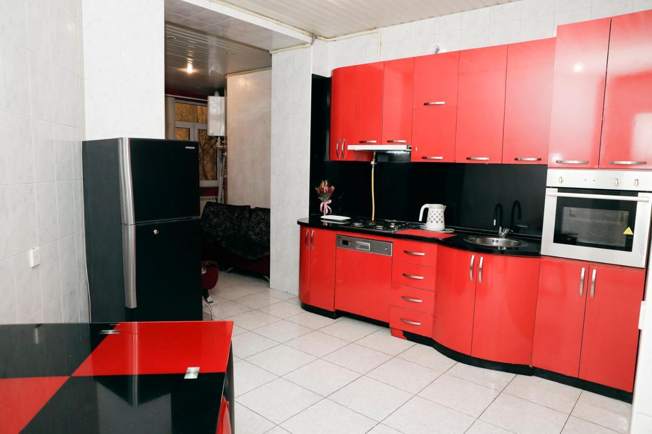 Big 3 Room Apartment On Republic Square Yerevan Exterior photo